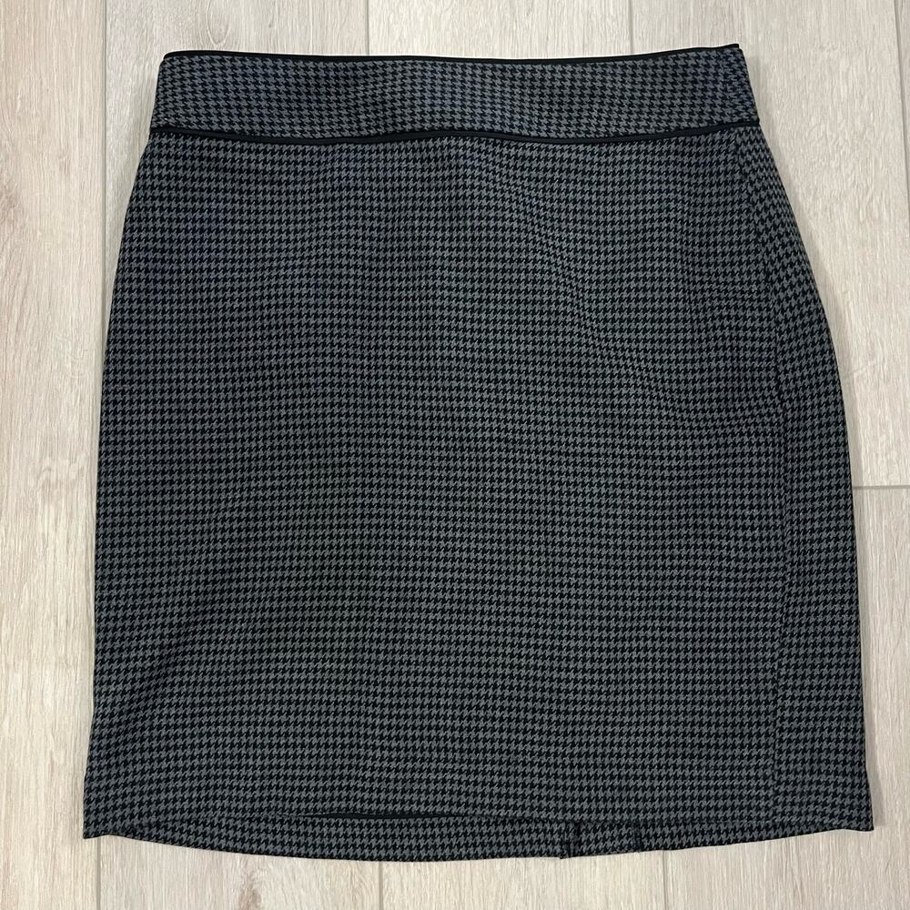 Banana Republic Women’s Grey & Black Houndstooth Mini Skirt Sz 8